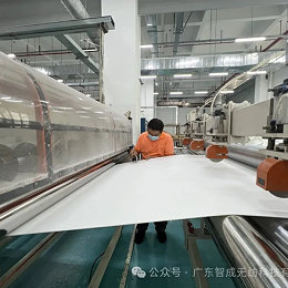 【科技守护健康】揭秘吸水抑菌棉：成人尿垫与宠物尿垫的“隐形卫士”