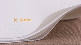 可以选择白色针刺无纺布-制作口罩来保护自己的健康