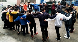 复合针刺无纺布-特色的早会文化