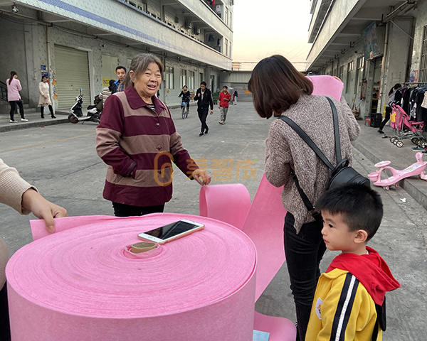 椰壳抹布摆地摊