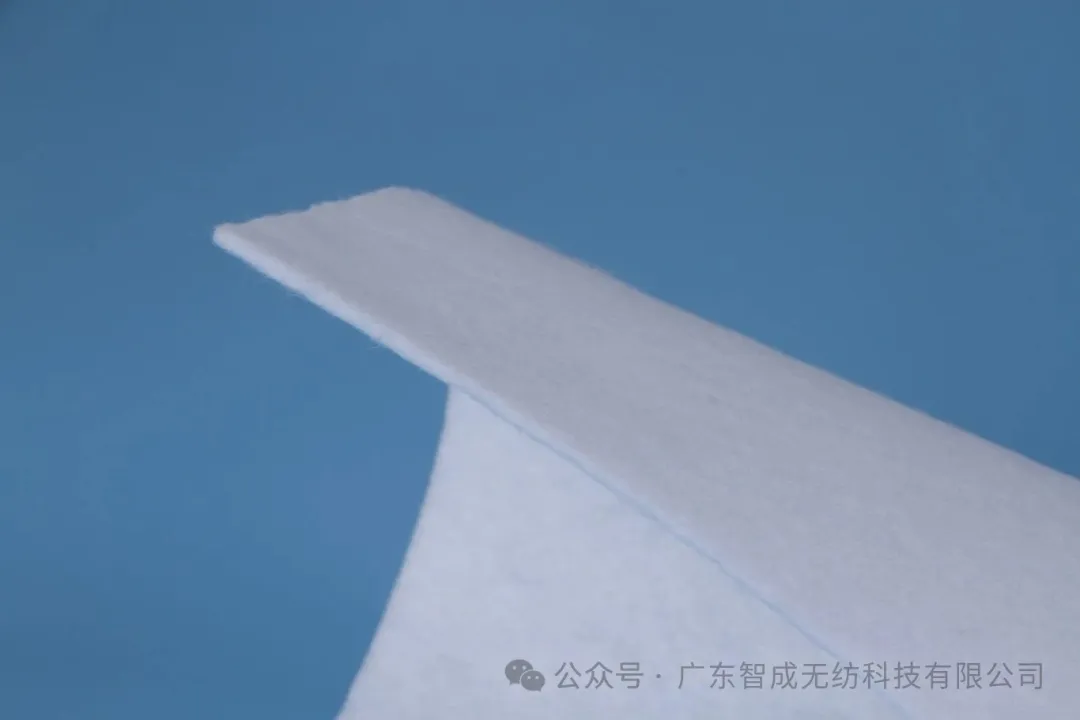 640