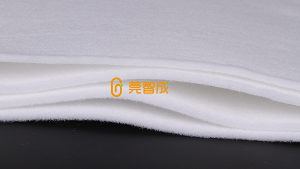 耐高温针刺棉是用什么材质制成的？